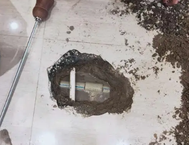 科尔沁左翼后卫生间测漏水